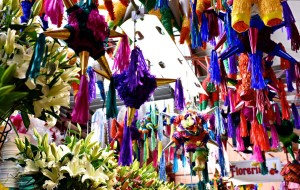 market in San Miguel de Allende on a Mexico honeymoon