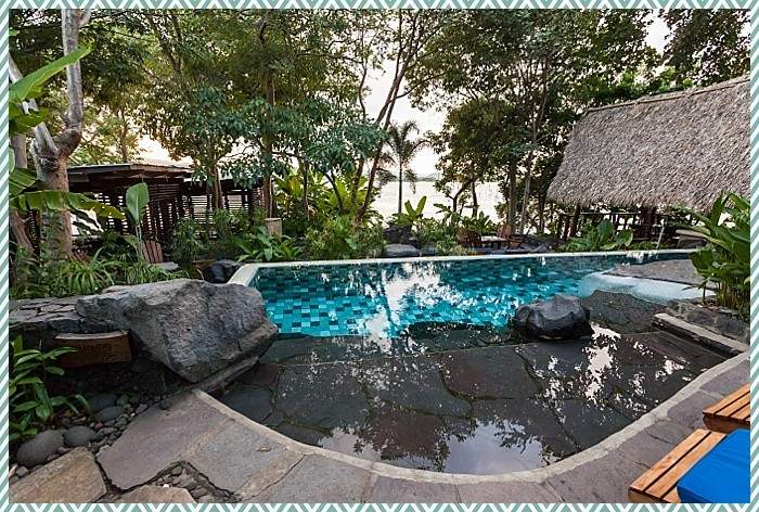 infinity pool at Jicaro Ecolodge